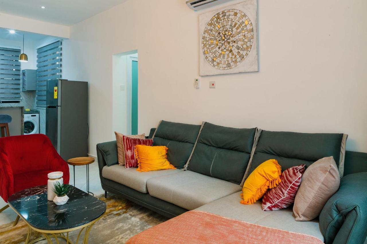 The Avery Apartments At Odomaa Place, East Airport Accra Luaran gambar